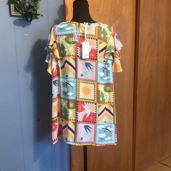 NWT Rose & Olive ruffle sleeve blouse - Picture 2 of 2